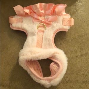 Fluffy pink harness